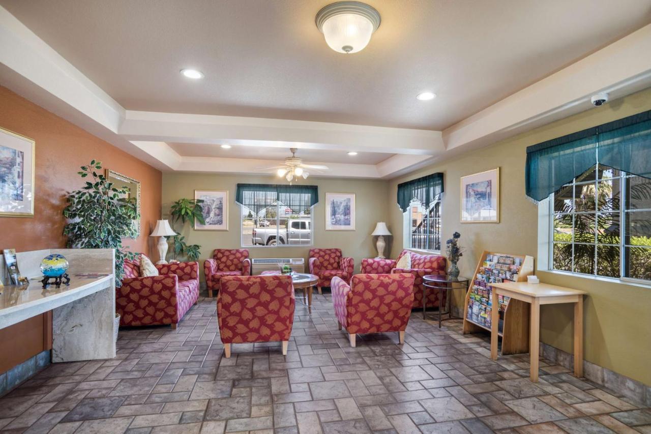 Surestay Hotel By Best Western Ukiah Exterior photo