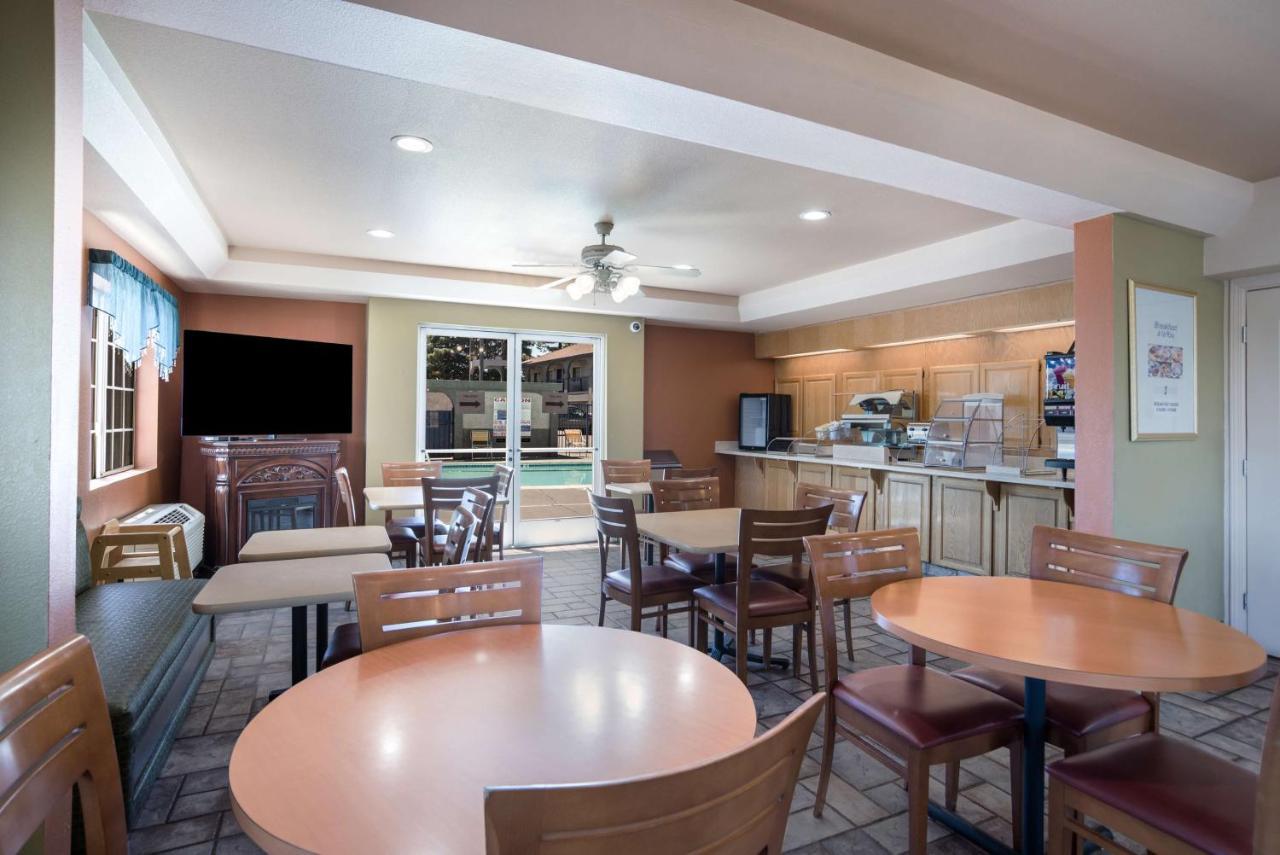 Surestay Hotel By Best Western Ukiah Exterior photo